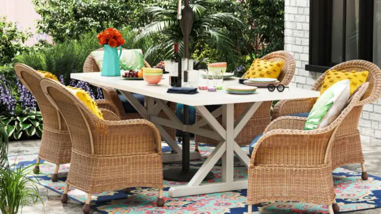 Lowe’s Launches New Garden Furniture