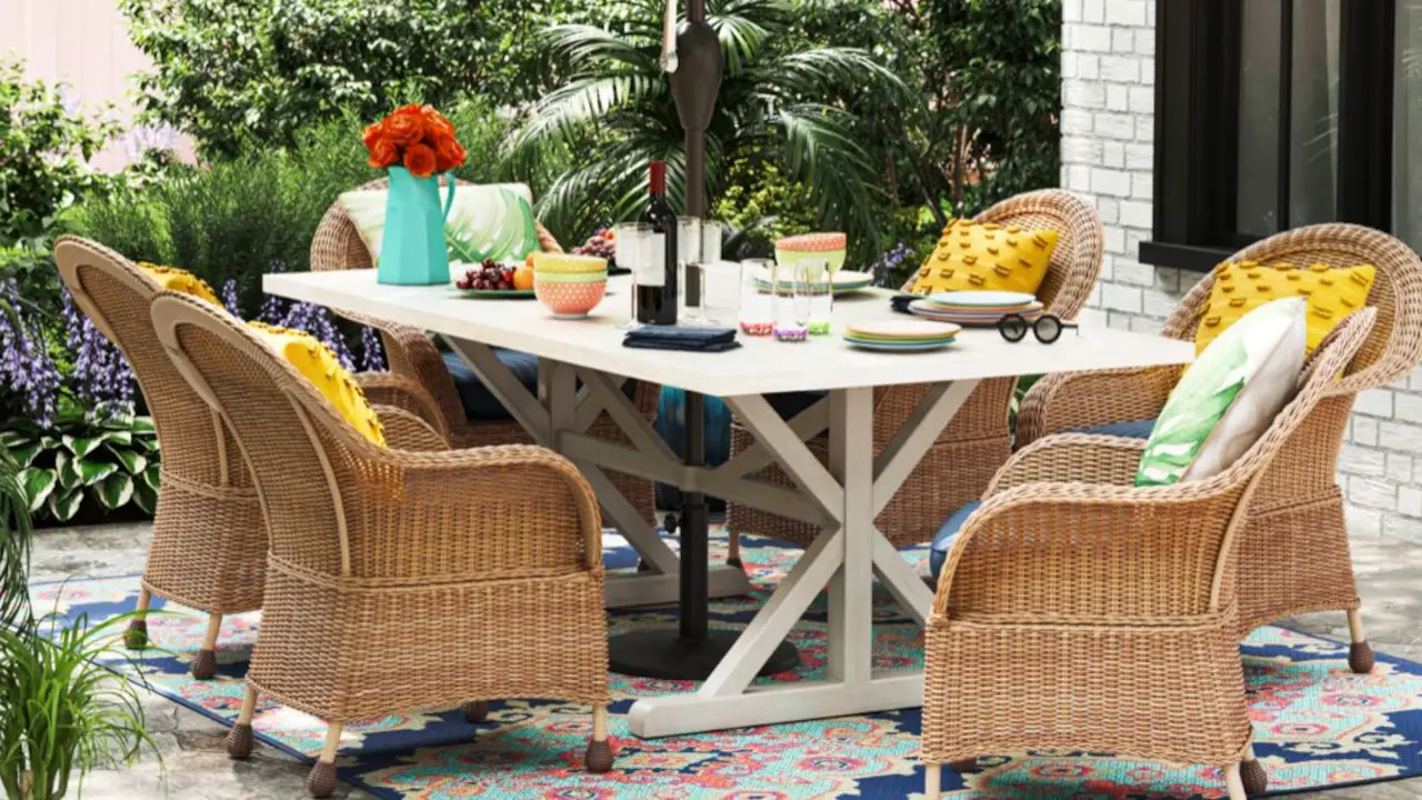 Lowe's Launches New Garden Furniture Gardening Latest