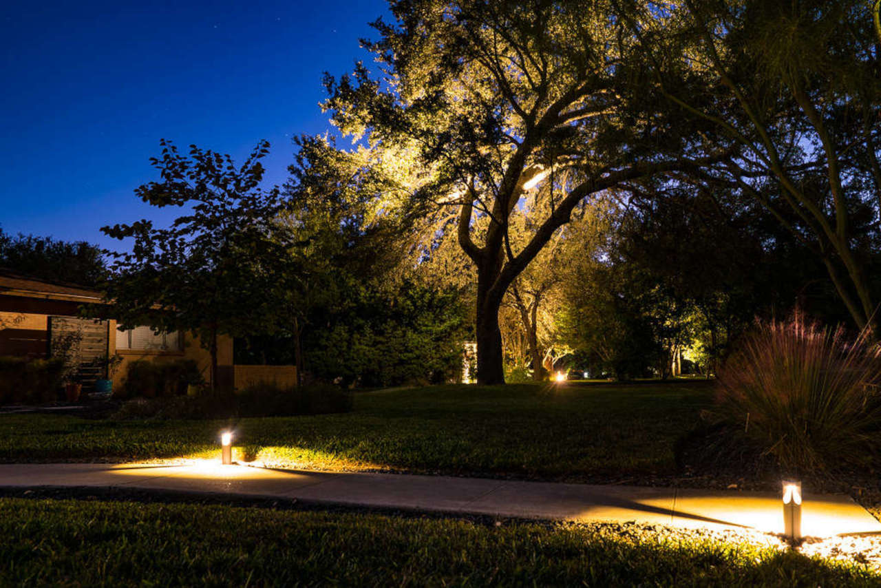 Lighting for your Yard : Bring Your Outdoor Space to Life at Night ...