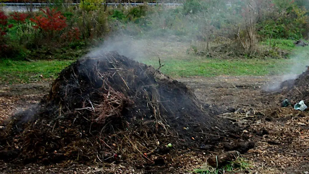 hot composting in winter