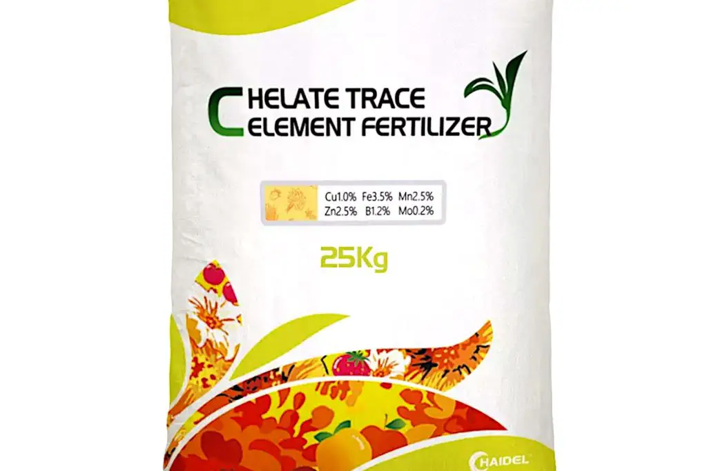 chelated iron fertilizer