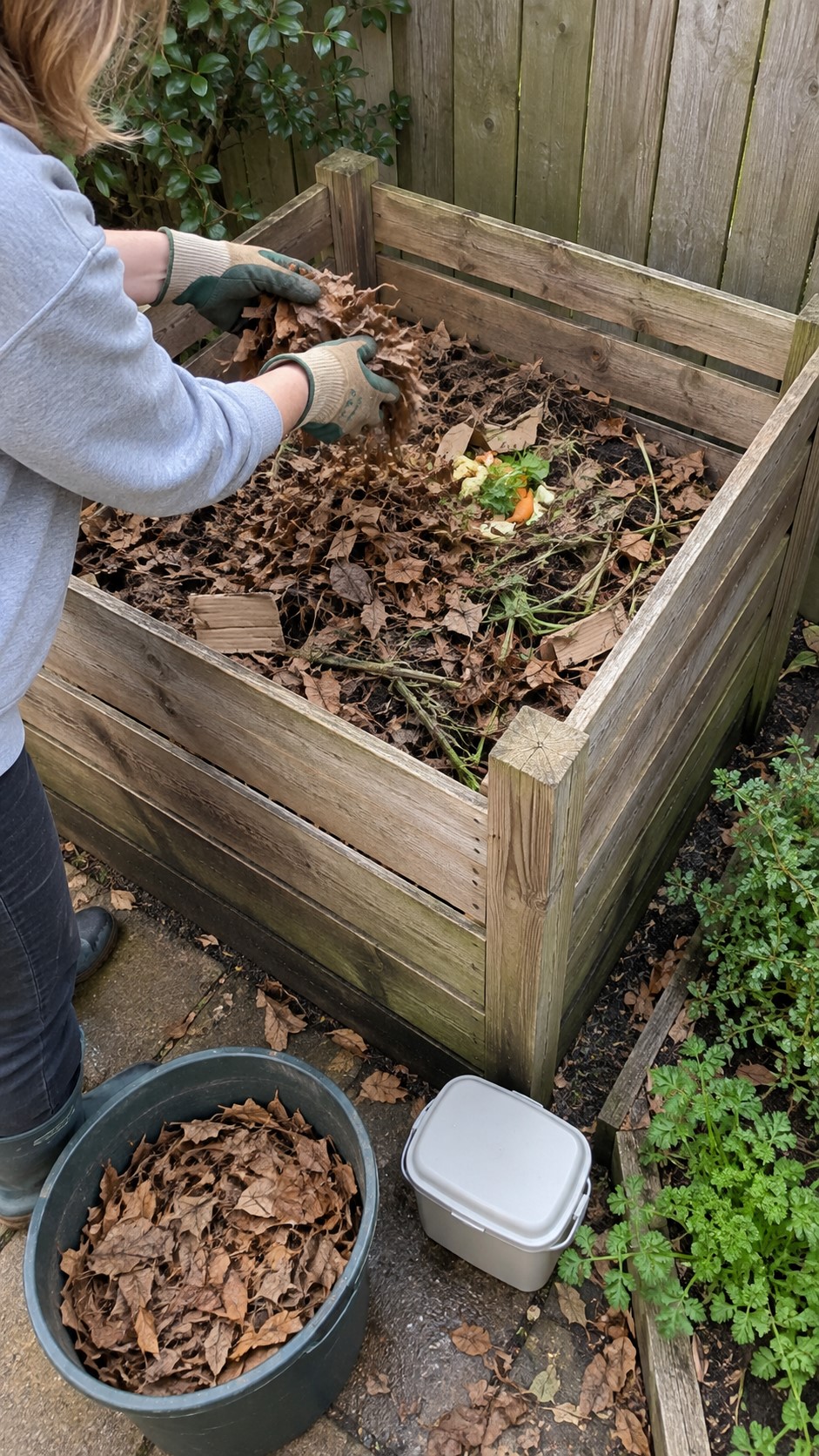 Assembling your compost heap