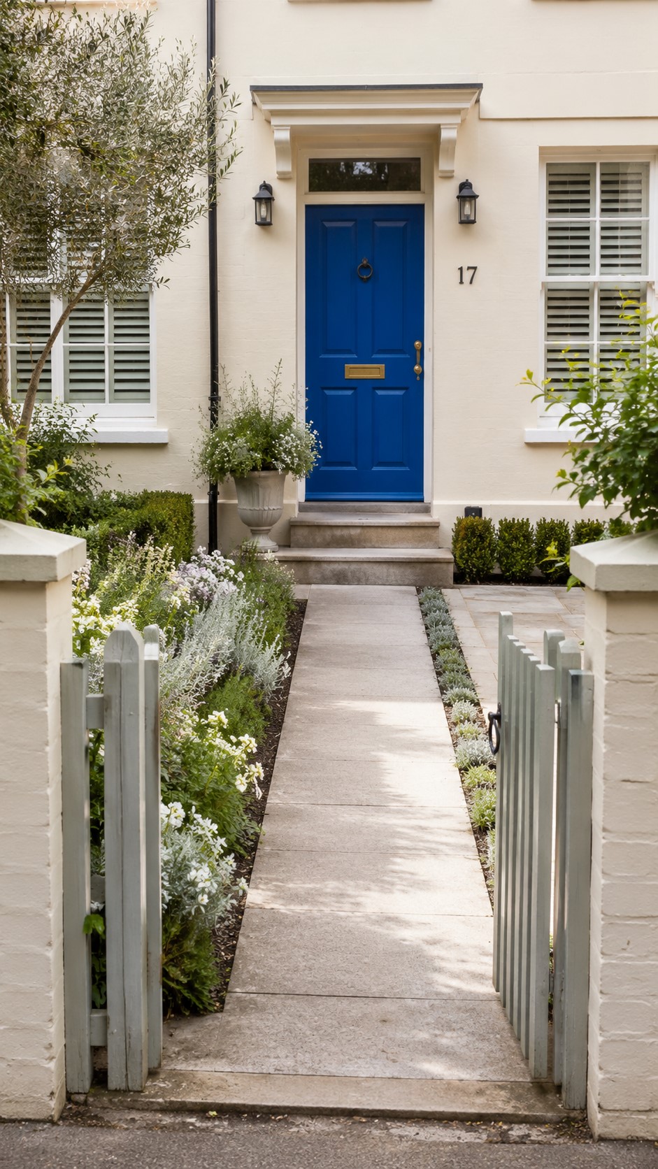 Simple Front Yard Landscaping small yard